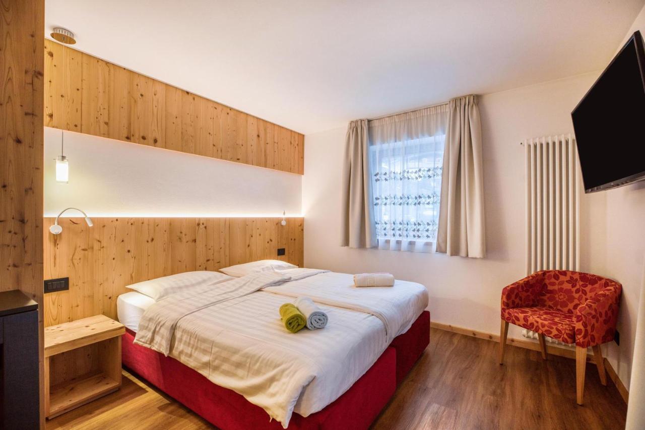 קאמפיטלו די פאסה Chalet Osmar Suite 1 מראה חיצוני תמונה