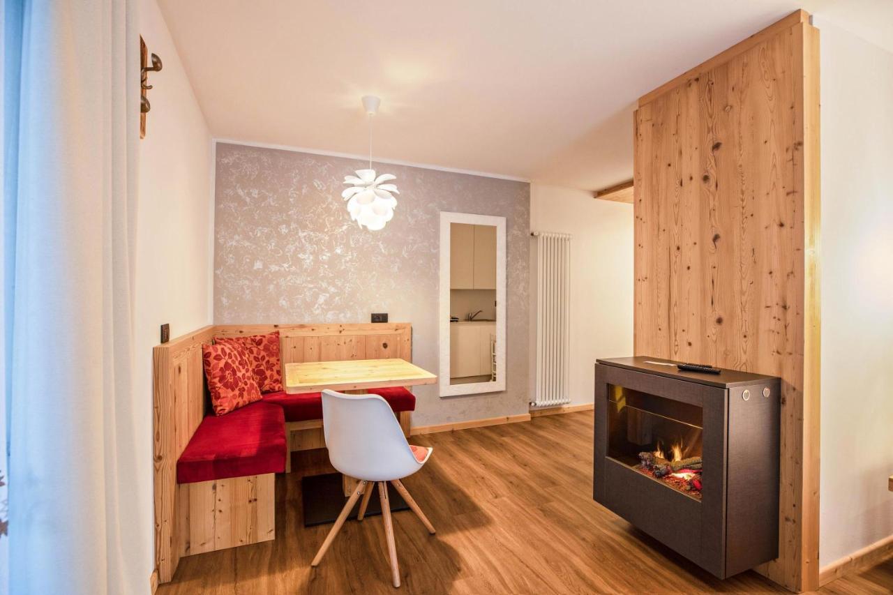 קאמפיטלו די פאסה Chalet Osmar Suite 1 מראה חיצוני תמונה