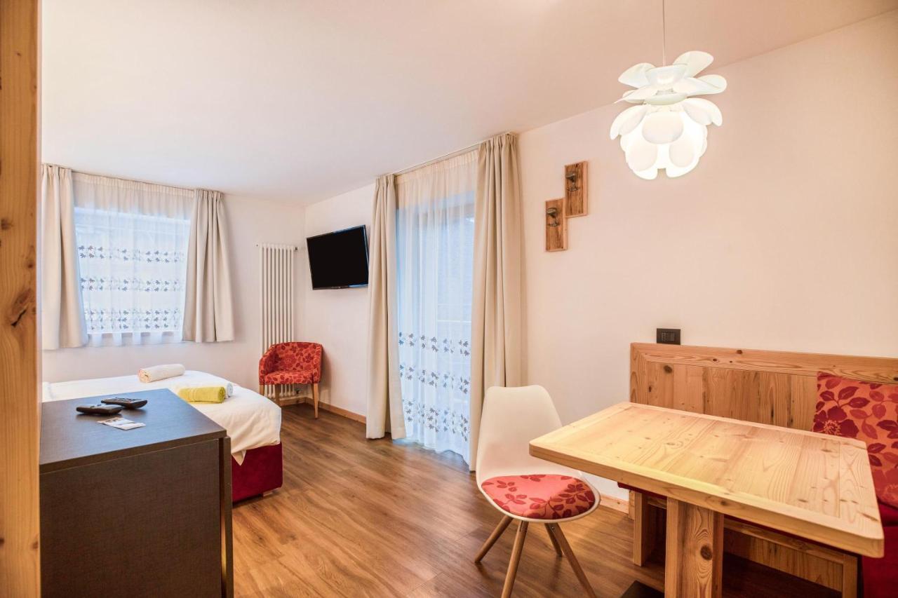 קאמפיטלו די פאסה Chalet Osmar Suite 1 מראה חיצוני תמונה