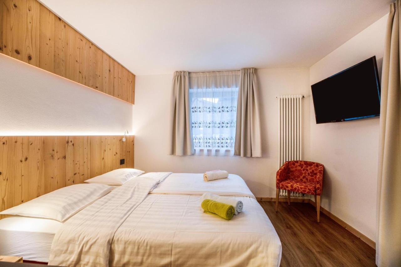קאמפיטלו די פאסה Chalet Osmar Suite 1 מראה חיצוני תמונה