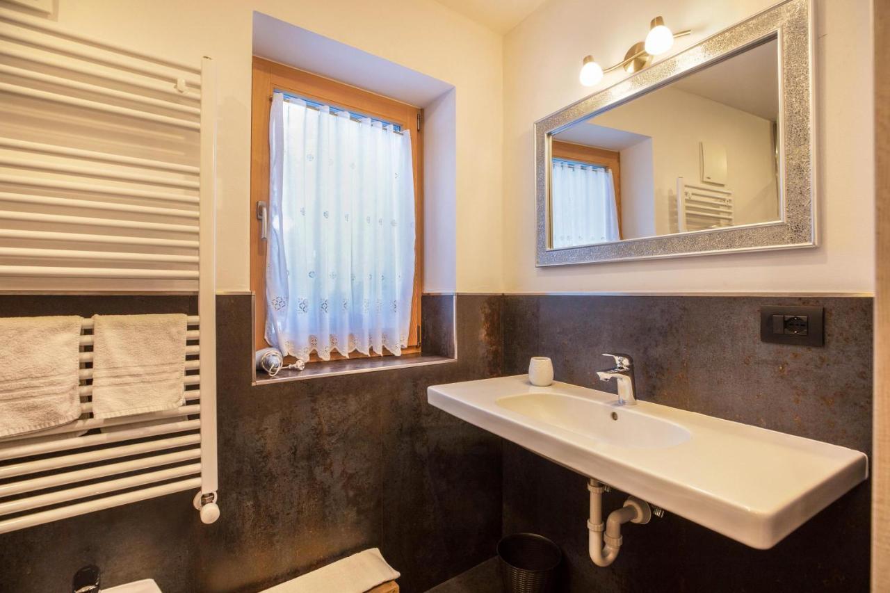 קאמפיטלו די פאסה Chalet Osmar Suite 1 מראה חיצוני תמונה
