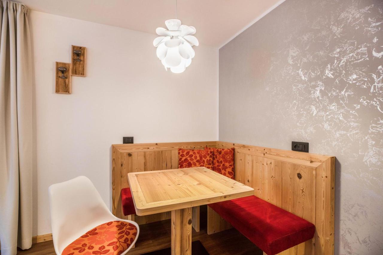 קאמפיטלו די פאסה Chalet Osmar Suite 1 מראה חיצוני תמונה