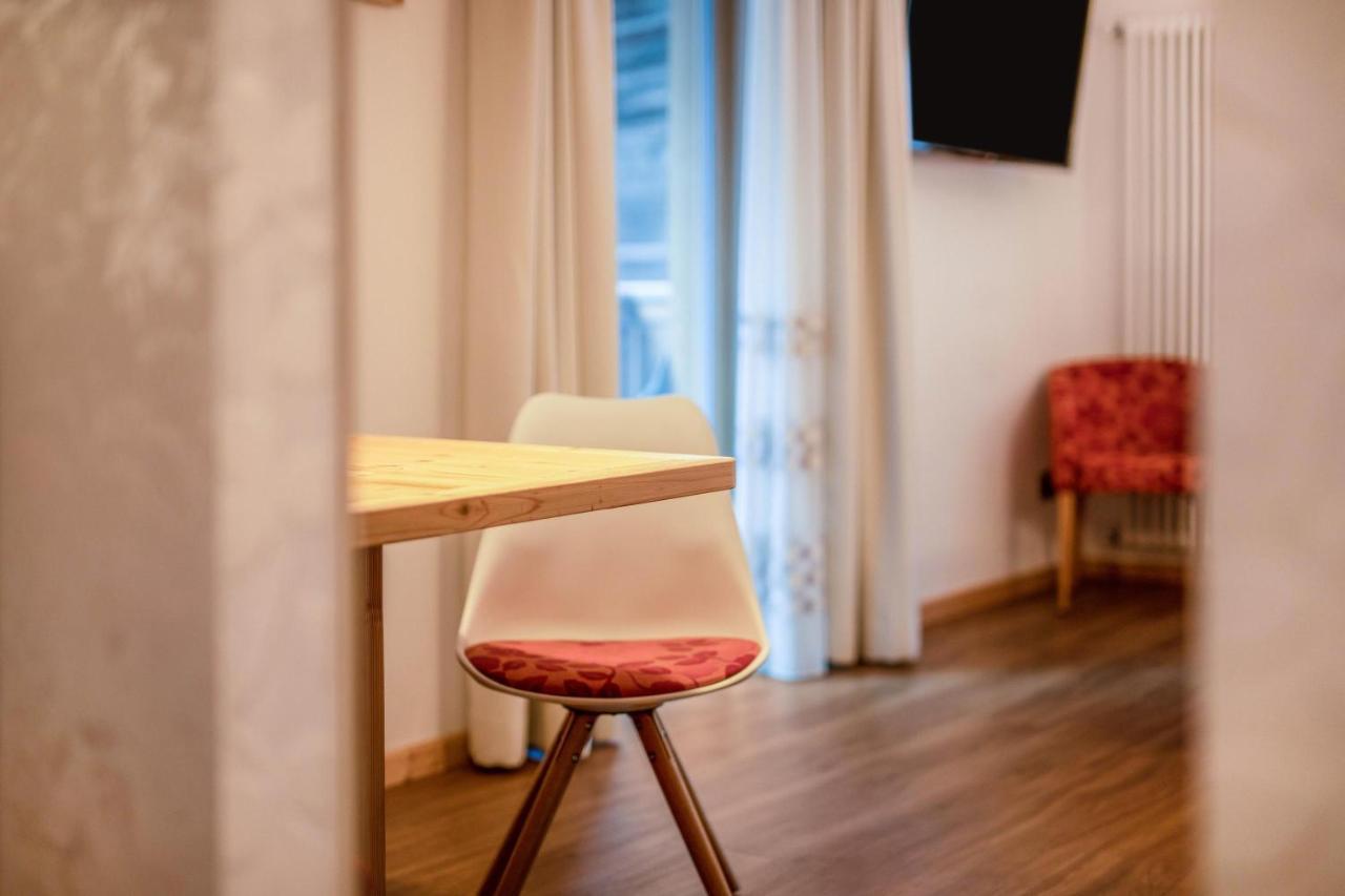קאמפיטלו די פאסה Chalet Osmar Suite 1 מראה חיצוני תמונה